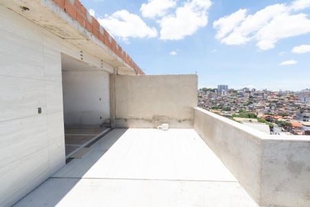 Apartamento à venda com 147m², 2 quartos e 2 vagasCobertura