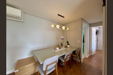 Apartamento à venda com 65m², 2 quartos e 2 vagasSala 