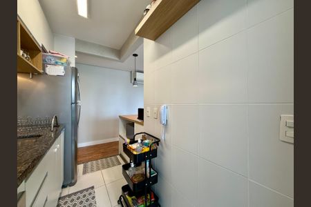 Apartamento à venda com 65m², 2 quartos e 2 vagasCozinha 