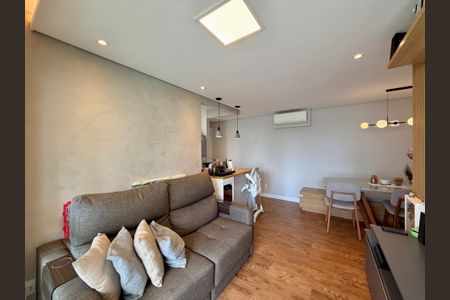 Apartamento à venda com 65m², 2 quartos e 2 vagasSala 