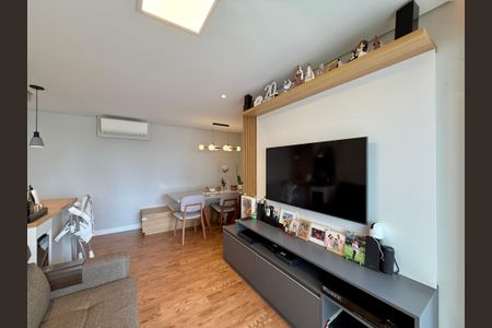 Apartamento à venda com 65m², 2 quartos e 2 vagasSala 