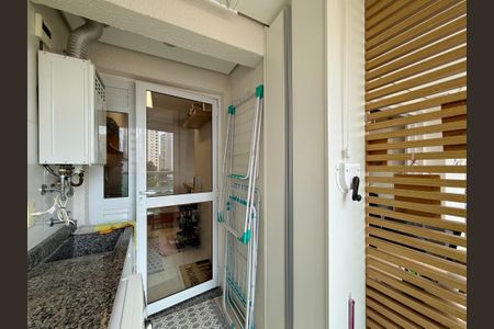 Apartamento à venda com 65m², 2 quartos e 2 vagasÁrea de Serviço