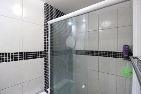 Apartamento à venda com 69m², 2 quartos e 1 vagaBanheiro social