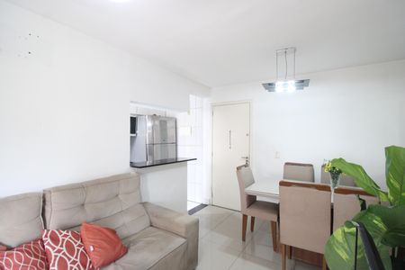 Sala de apartamento à venda com 2 quartos, 69m² em Taquara, Rio de Janeiro