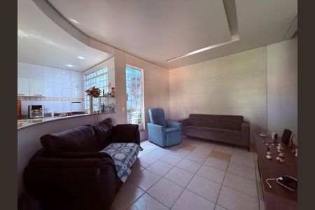 Casa à venda com 3 quartos, 171m² em Alto Caiçaras, Belo Horizonte