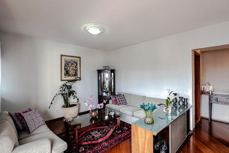 Apartamento para alugar com 255m², 4 quartos e 3 vagasSala