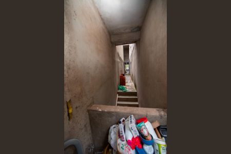 Casa de condomínio para alugar com 70m², 1 quarto e sem vagaQuintal