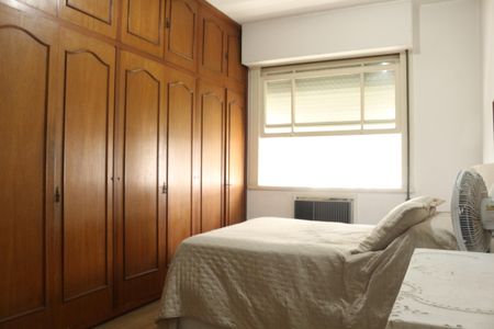 Apartamento à venda com 155m², 4 quartos e 1 vagaQuarto 2