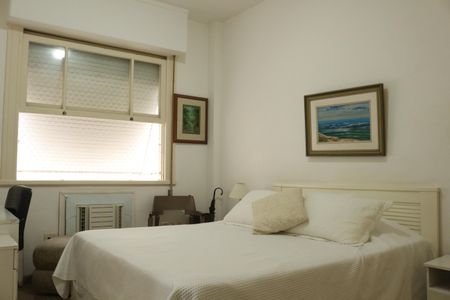 Apartamento à venda com 155m², 4 quartos e 1 vagaQuarto Suíte