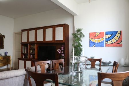 Apartamento à venda com 155m², 4 quartos e 1 vagaSala