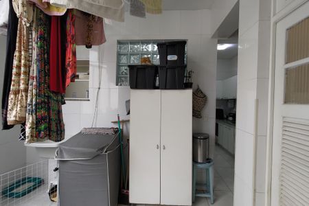 Apartamento à venda com 155m², 4 quartos e 1 vagaÁrea de Serviço