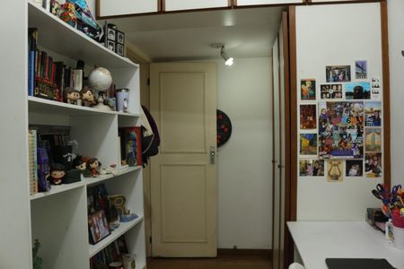 Apartamento à venda com 155m², 4 quartos e 1 vagaQuarto 3