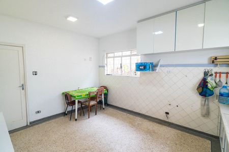 Casa para alugar com 377m², 3 quartos e 4 vagasCozinha