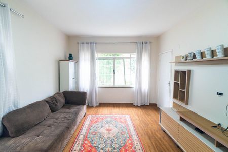 Casa para alugar com 377m², 3 quartos e 4 vagasSala