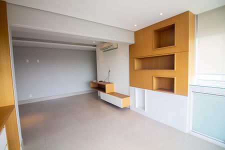 Apartamento à venda com 66m², 1 quarto e 1 vagaSala