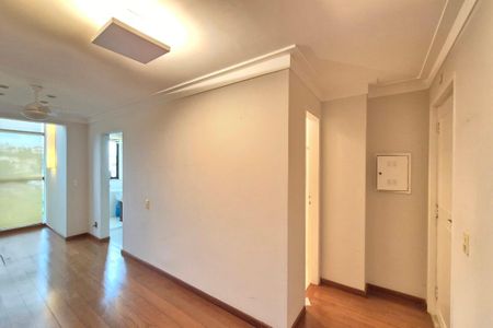 Apartamento à venda com 101m², 1 quarto e 1 vaga Apartamento à venda com 101m², 1 quarto e 1 vagaSala