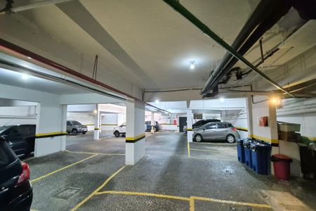 Apartamento à venda com 101m², 1 quarto e 1 vaga Apartamento à venda com 101m², 1 quarto e 1 vagaGaragem