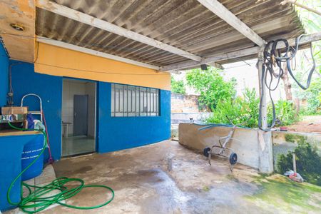 Casa à venda com 183m², 2 quartos e 1 vagaÁrea de Serviço 2