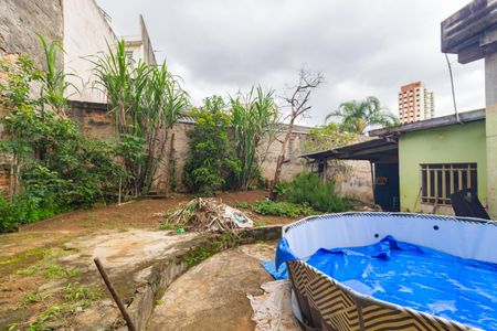 Casa à venda com 183m², 2 quartos e 1 vagaQuintal