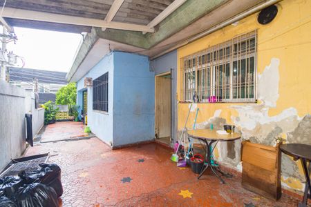 Casa à venda com 183m², 2 quartos e 1 vagaÁrea de Serviço