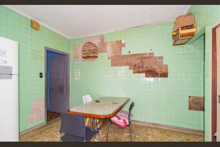 Casa à venda com 183m², 2 quartos e 1 vagaCozinha