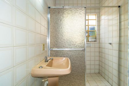 Casa à venda com 183m², 2 quartos e 1 vagaBanheiro 2