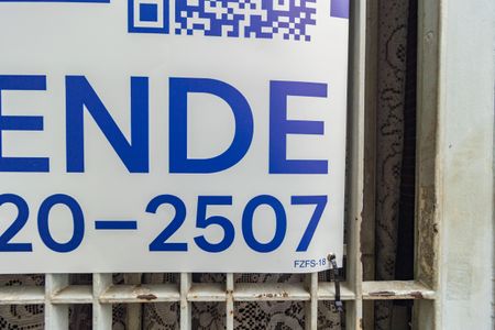 Casa à venda com 183m², 2 quartos e 1 vagaCódigo: FZFS-18