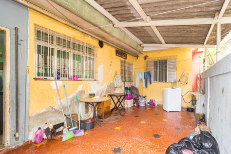 Casa à venda com 183m², 2 quartos e 1 vagaÁrea de Serviço