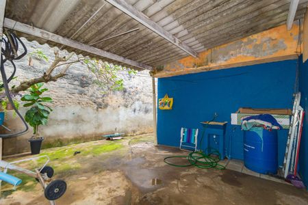 Casa à venda com 183m², 2 quartos e 1 vagaÁrea de Serviço 2