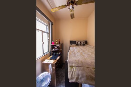 Quarto 1 de casa para alugar com 3 quartos, 100m² em Centro, São Gonçalo