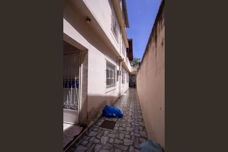 Casa para alugar com 100m², 3 quartos e 1 vagaQuintal