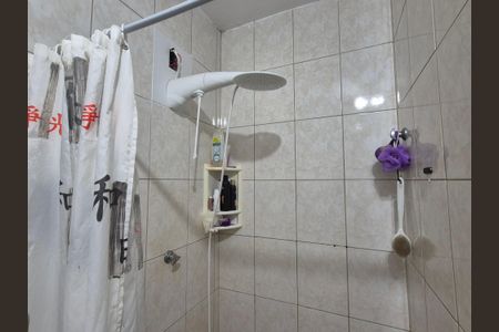 Casa de condomínio à venda com 200m², 4 quartos e 2 vagasBanheiro 