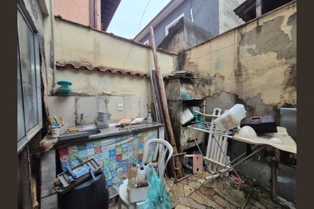 Casa de condomínio à venda com 200m², 4 quartos e 2 vagasÁrea de Serviço 