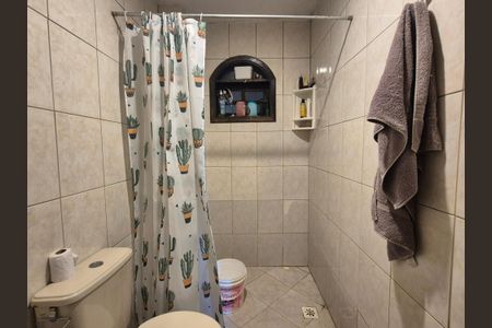 Casa de condomínio à venda com 200m², 4 quartos e 2 vagasBanheiro 2