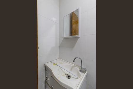 Apartamento para alugar com 45m², 2 quartos e sem vagaBanheiro