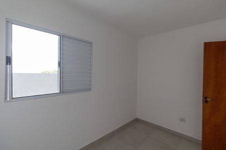 Quarto 1 de apartamento para alugar com 2 quartos, 61m² em Vila Nhocuné, São Paulo