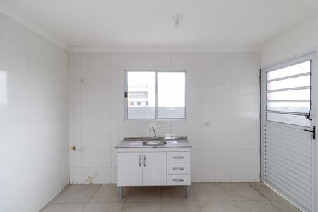Sala e Cozinha de apartamento para alugar com 2 quartos, 61m² em Vila Nhocuné, São Paulo