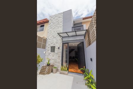 Casa à venda com 110m², 3 quartos e 1 vagaFachada