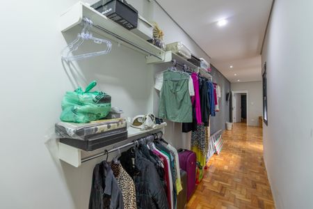 Casa à venda com 110m², 3 quartos e 1 vagaCloset da suíte 2