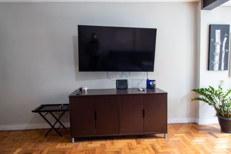 Sala de casa à venda com 3 quartos, 110m² em Vila Leopoldina, São Paulo