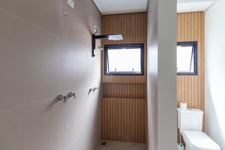 Casa à venda com 110m², 3 quartos e 1 vagaBanheiro da Suite 2