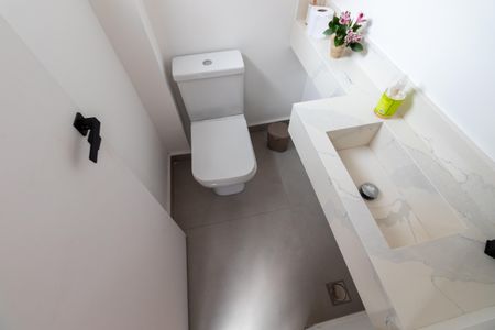 Casa à venda com 110m², 3 quartos e 1 vagaLavabo