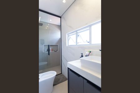 Apartamento à venda com 184m², 4 quartos e 2 vagas Apartamento à venda com 184m², 4 quartos e 2 vagasbanheiro suite