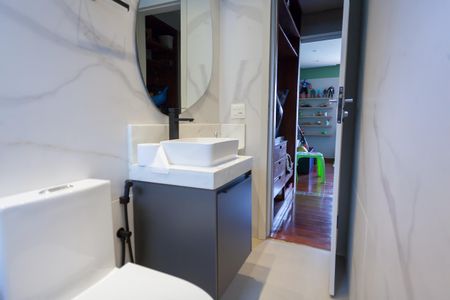 Apartamento à venda com 184m², 4 quartos e 2 vagas Apartamento à venda com 184m², 4 quartos e 2 vagasBanheiro suite 2 cobertura