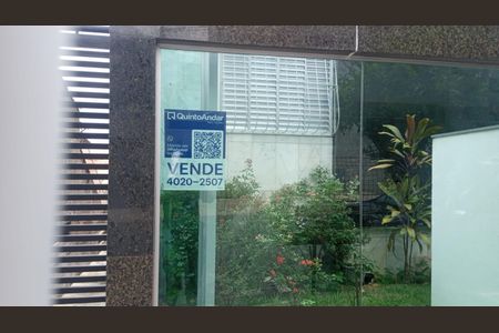 Apartamento à venda com 184m², 4 quartos e 2 vagas Apartamento à venda com 184m², 4 quartos e 2 vagasplaca instalada 18/01/2025 PDHS - 29