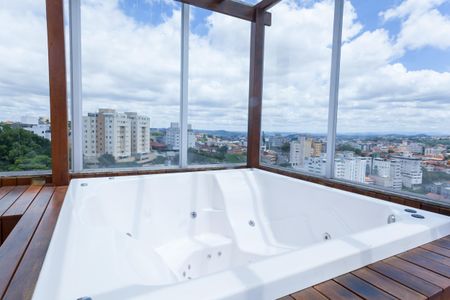 Apartamento à venda com 184m², 4 quartos e 2 vagas Apartamento à venda com 184m², 4 quartos e 2 vagasarea externa - cobertura