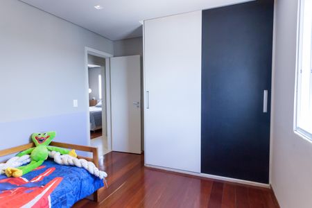 Apartamento à venda com 184m², 4 quartos e 2 vagas Apartamento à venda com 184m², 4 quartos e 2 vagasquarto 2