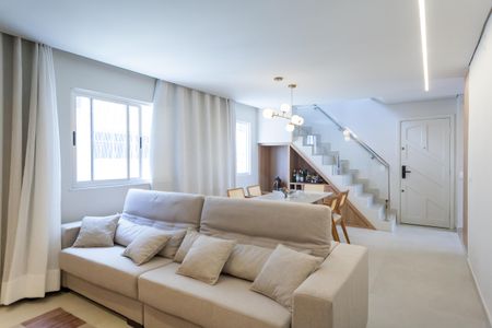 Apartamento à venda com 184m², 4 quartos e 2 vagas Apartamento à venda com 184m², 4 quartos e 2 vagassala