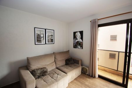 Studio para alugar com 45m², 1 quarto e 1 vaga Studio para alugar com 45m², 1 quarto e 1 vagaSala