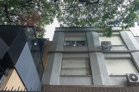 Apartamento para alugar com 73m², 2 quartos e sem vagaFachada